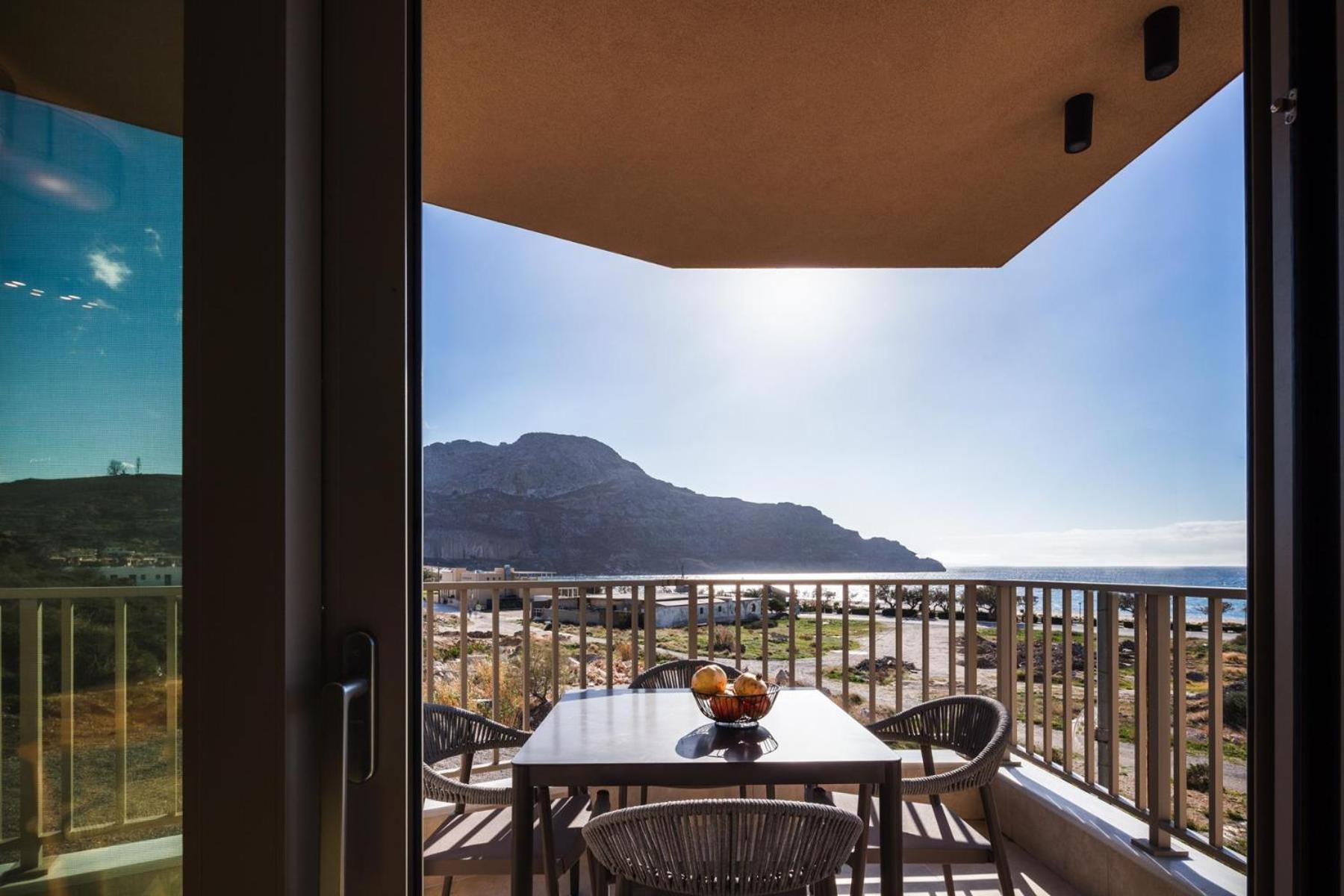 Ririka Beach Living, New Feel-At-Home Luxury Suites Plakias Esterno foto