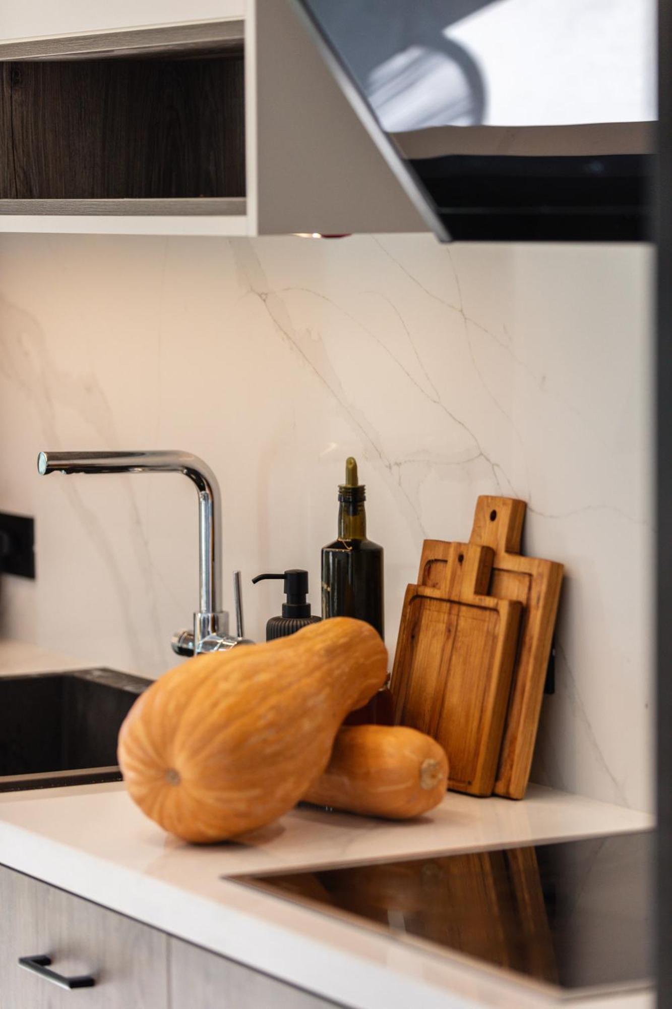 Ririka Beach Living, New Feel-At-Home Luxury Suites Plakias Esterno foto